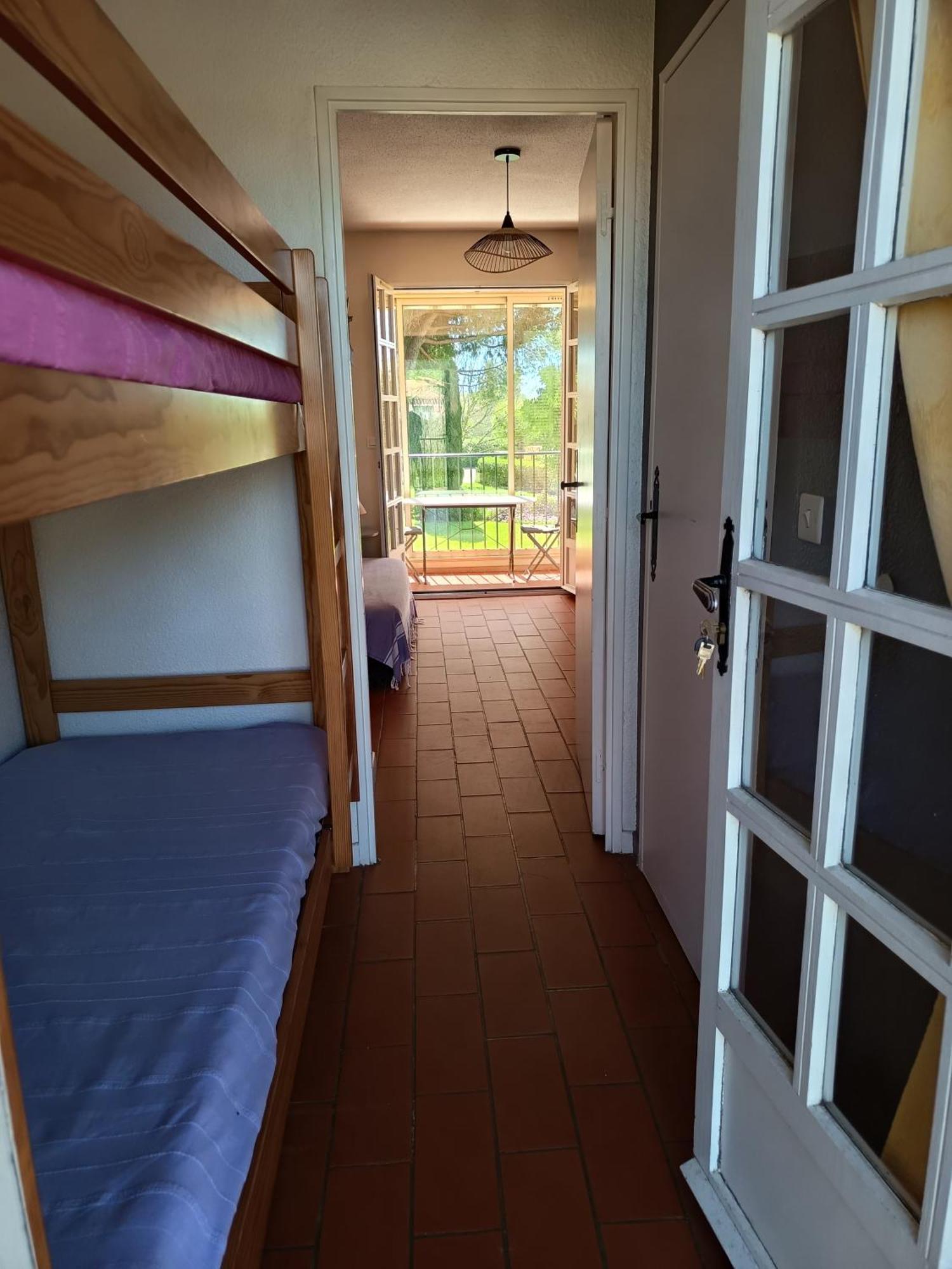 Agreable Studio Cabine Proche Mer La Londe-les-Maures Eksteriør billede